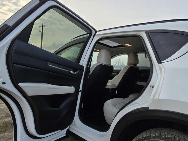 Білий Мазда СХ-5, об'ємом двигуна 2.5 л та пробігом 42 тис. км за 20000 $, фото 20 на Automoto.ua