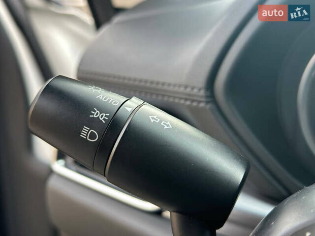 Білий Мазда СХ-5, об'ємом двигуна 2.5 л та пробігом 158 тис. км за 17700 $, фото 26 на Automoto.ua