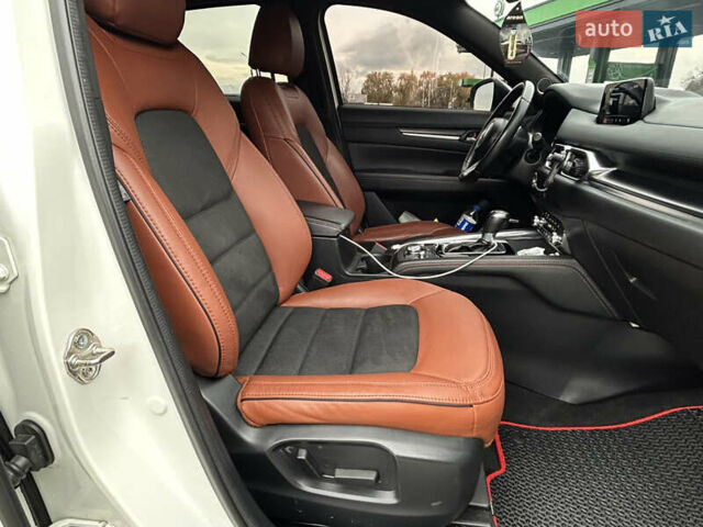 Белый Мазда СХ-5, объемом двигателя 2.49 л и пробегом 140 тыс. км за 21900 $, фото 20 на Automoto.ua