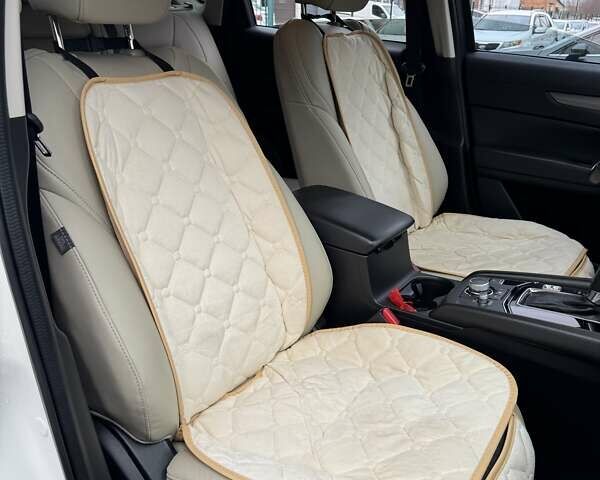 Білий Мазда СХ-5, об'ємом двигуна 2.49 л та пробігом 77 тис. км за 21000 $, фото 22 на Automoto.ua