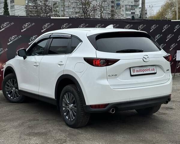 Білий Мазда СХ-5, об'ємом двигуна 2.49 л та пробігом 77 тис. км за 21000 $, фото 8 на Automoto.ua