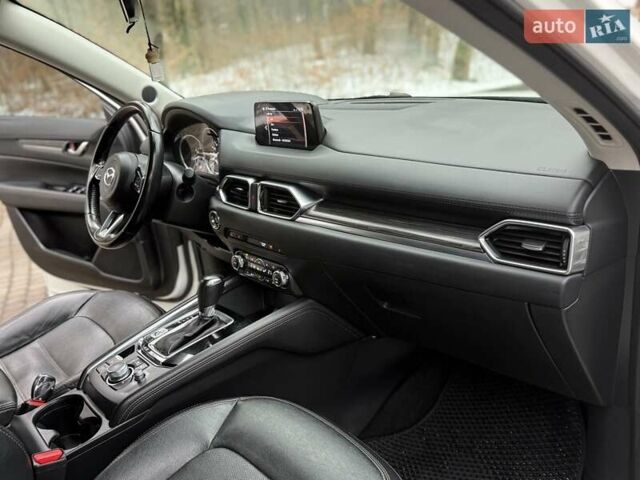 Білий Мазда СХ-5, об'ємом двигуна 2.49 л та пробігом 89 тис. км за 15800 $, фото 93 на Automoto.ua