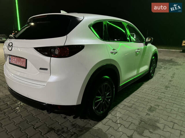 Белый Мазда СХ-5, объемом двигателя 2.49 л и пробегом 121 тыс. км за 19999 $, фото 11 на Automoto.ua