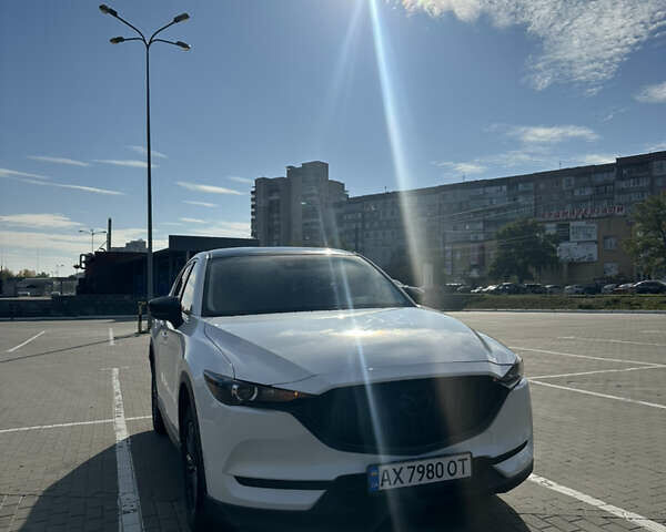 Белый Мазда СХ-5, объемом двигателя 2.49 л и пробегом 49 тыс. км за 17000 $, фото 2 на Automoto.ua