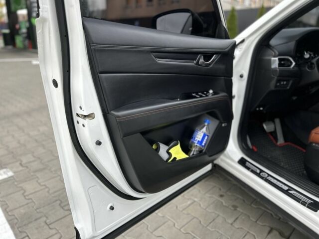 Белый Мазда СХ-5, объемом двигателя 2.5 л и пробегом 140 тыс. км за 21900 $, фото 13 на Automoto.ua