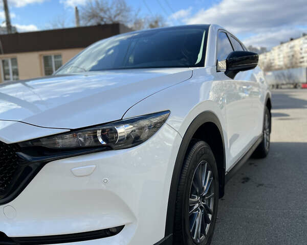 Белый Мазда СХ-5, объемом двигателя 2 л и пробегом 25 тыс. км за 22900 $, фото 28 на Automoto.ua