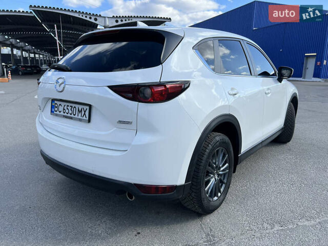 Белый Мазда СХ-5, объемом двигателя 2.49 л и пробегом 33 тыс. км за 22000 $, фото 2 на Automoto.ua