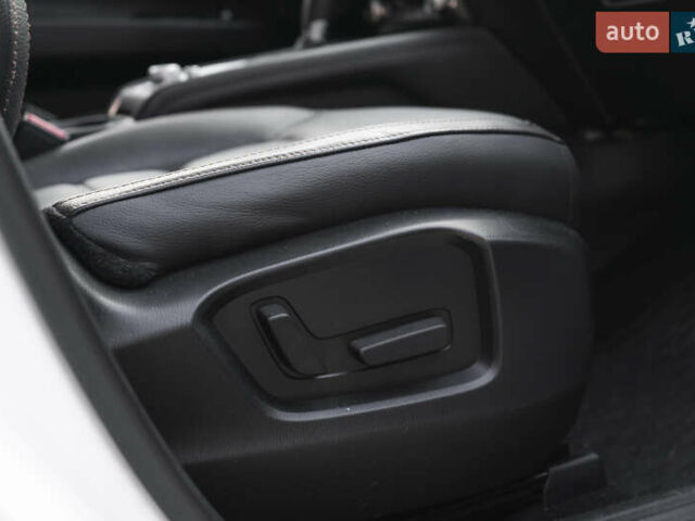 Белый Мазда СХ-5, объемом двигателя 2.49 л и пробегом 52 тыс. км за 23300 $, фото 12 на Automoto.ua