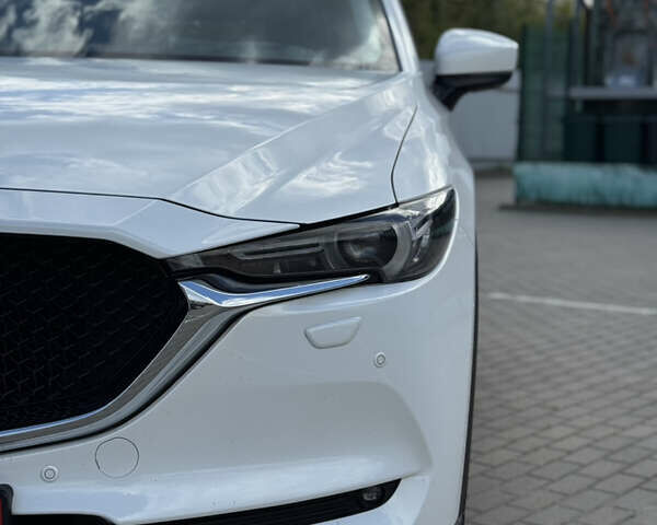 Білий Мазда СХ-5, об'ємом двигуна 2.2 л та пробігом 133 тис. км за 23799 $, фото 9 на Automoto.ua