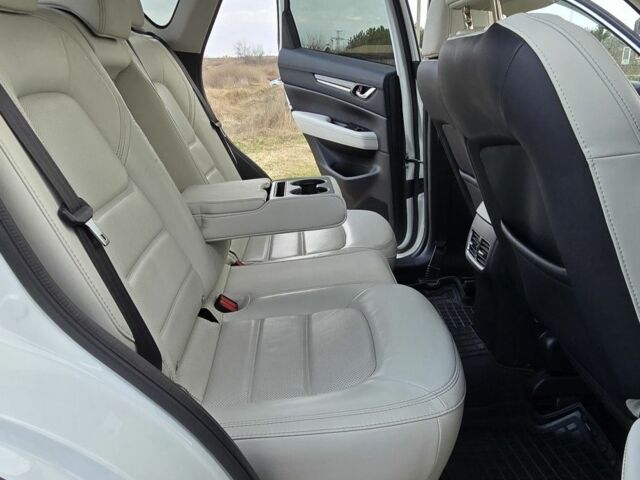 Білий Мазда СХ-5, об'ємом двигуна 2.5 л та пробігом 42 тис. км за 20000 $, фото 14 на Automoto.ua