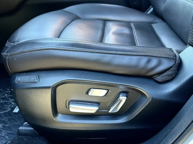 Білий Мазда СХ-5, об'ємом двигуна 2.2 л та пробігом 99 тис. км за 22000 $, фото 22 на Automoto.ua