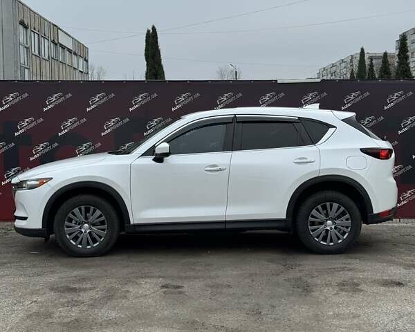 Білий Мазда СХ-5, об'ємом двигуна 2.49 л та пробігом 77 тис. км за 21000 $, фото 5 на Automoto.ua
