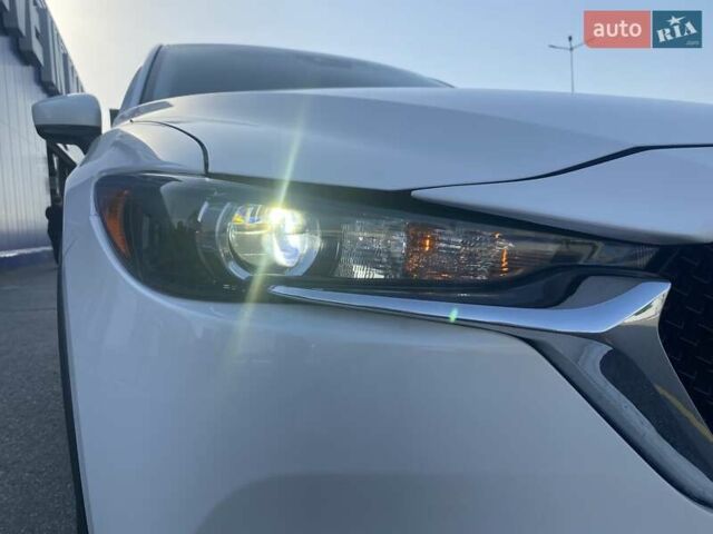 Білий Мазда СХ-5, об'ємом двигуна 2.49 л та пробігом 65 тис. км за 20500 $, фото 90 на Automoto.ua