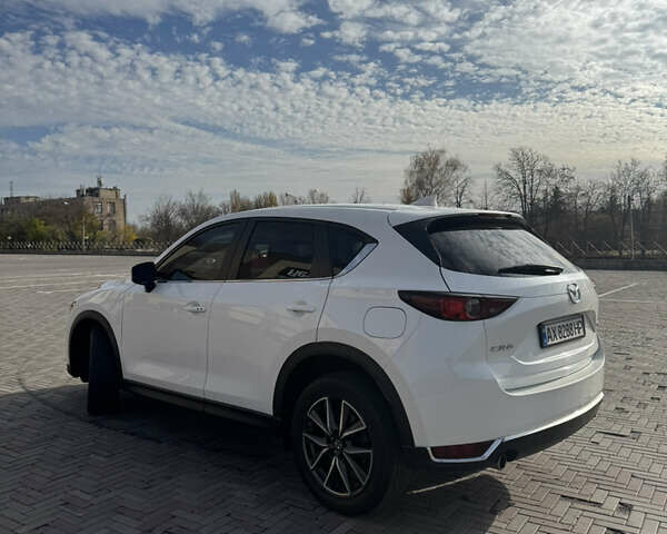 Белый Мазда СХ-5, объемом двигателя 2.49 л и пробегом 66 тыс. км за 22500 $, фото 4 на Automoto.ua