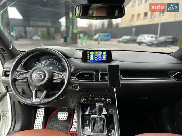 Белый Мазда СХ-5, объемом двигателя 2.49 л и пробегом 140 тыс. км за 21900 $, фото 24 на Automoto.ua