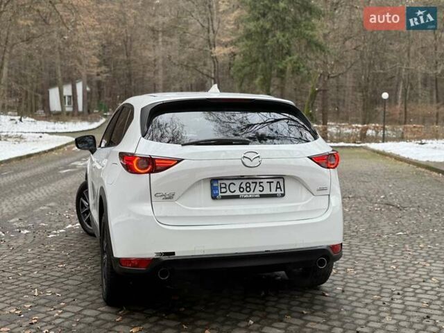Білий Мазда СХ-5, об'ємом двигуна 2.49 л та пробігом 89 тис. км за 14999 $, фото 50 на Automoto.ua