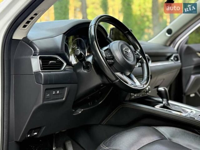 Белый Мазда СХ-5, объемом двигателя 2.49 л и пробегом 86 тыс. км за 16200 $, фото 59 на Automoto.ua