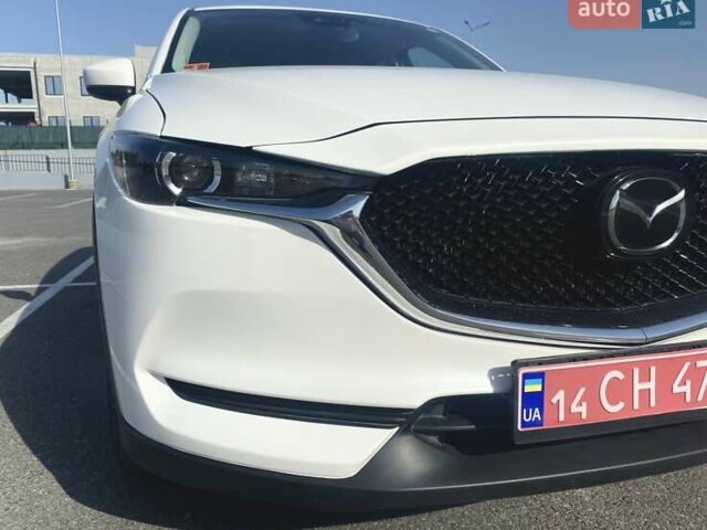Білий Мазда СХ-5, об'ємом двигуна 2.49 л та пробігом 65 тис. км за 23200 $, фото 4 на Automoto.ua