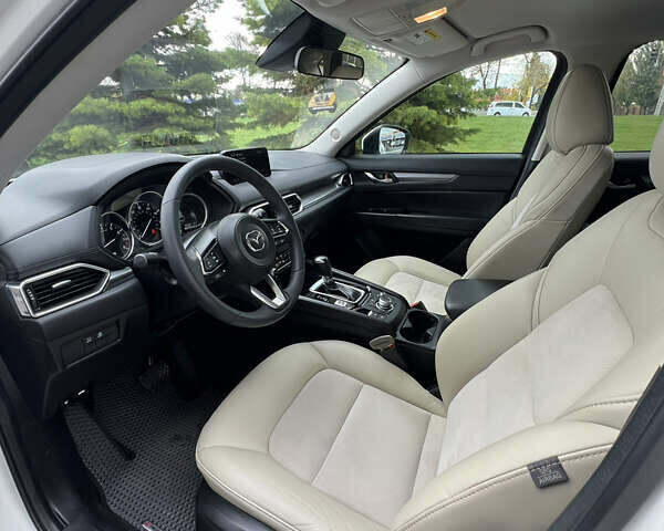 Білий Мазда СХ-5, об'ємом двигуна 2.5 л та пробігом 57 тис. км за 20000 $, фото 13 на Automoto.ua