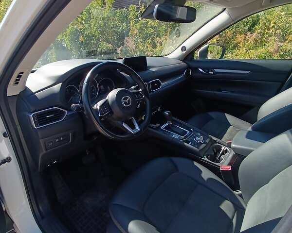 Білий Мазда СХ-5, об'ємом двигуна 2.49 л та пробігом 107 тис. км за 21300 $, фото 8 на Automoto.ua