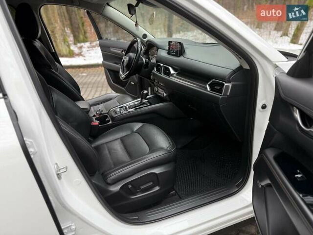 Білий Мазда СХ-5, об'ємом двигуна 2.49 л та пробігом 89 тис. км за 15800 $, фото 95 на Automoto.ua