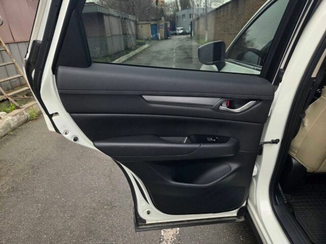 Білий Мазда СХ-5, об'ємом двигуна 2.5 л та пробігом 89 тис. км за 18900 $, фото 11 на Automoto.ua