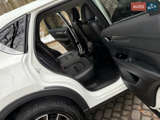 Білий Мазда СХ-5, об'ємом двигуна 2.49 л та пробігом 89 тис. км за 14999 $, фото 89 на Automoto.ua