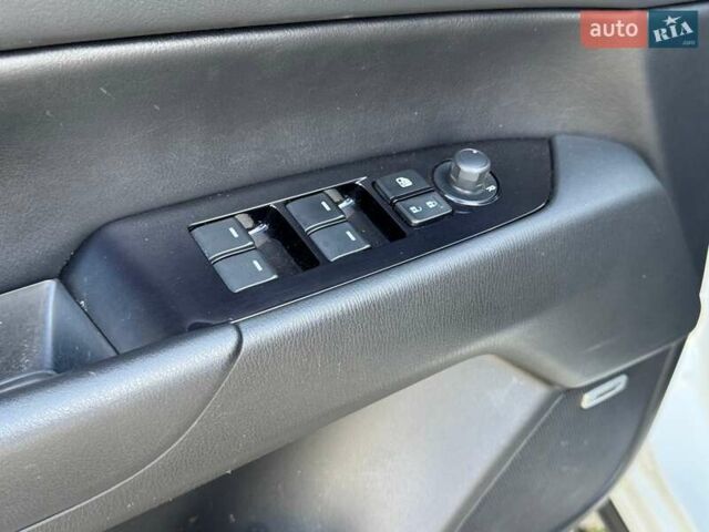 Мазда СХ-5 2019 у Львові на Automoto.ua Білий Мазда СХ-5, об'ємом двигуна 2.49 л та пробігом 120 тис. км за 18999 $, фото 21 на Automoto.ua