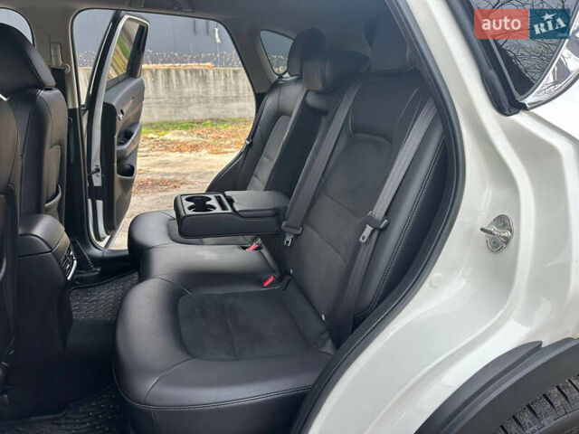 Білий Мазда СХ-5, об'ємом двигуна 2.5 л та пробігом 158 тис. км за 17700 $, фото 32 на Automoto.ua