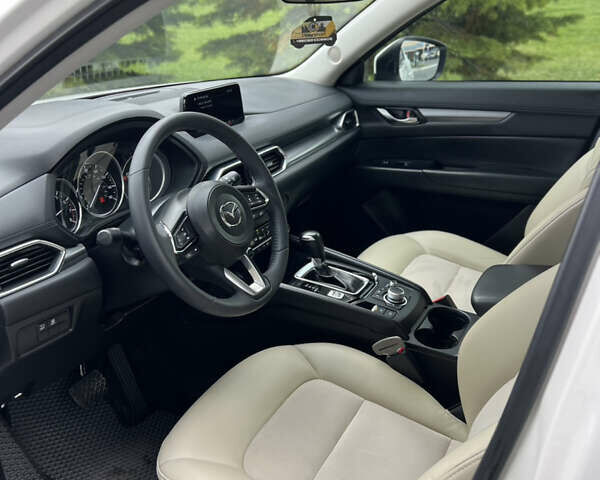 Белый Мазда СХ-5, объемом двигателя 2.5 л и пробегом 57 тыс. км за 18500 $, фото 16 на Automoto.ua