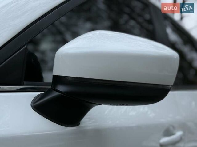 Білий Мазда СХ-5, об'ємом двигуна 2.49 л та пробігом 89 тис. км за 15800 $, фото 75 на Automoto.ua