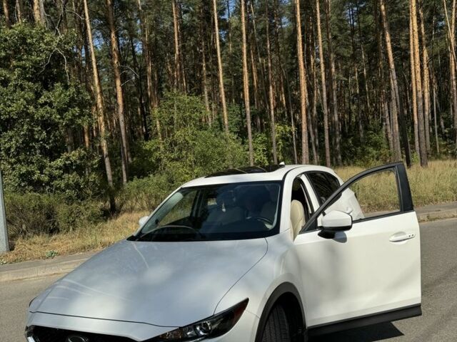Белый Мазда СХ-5, объемом двигателя 2.5 л и пробегом 68 тыс. км за 21900 $, фото 3 на Automoto.ua