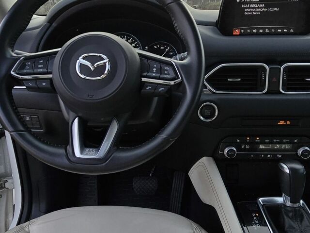 Білий Мазда СХ-5, об'ємом двигуна 2.5 л та пробігом 42 тис. км за 20000 $, фото 12 на Automoto.ua