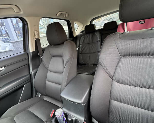 Белый Мазда СХ-5, объемом двигателя 2 л и пробегом 25 тыс. км за 22900 $, фото 17 на Automoto.ua