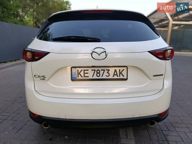Білий Мазда СХ-5, об'ємом двигуна 2.49 л та пробігом 119 тис. км за 26000 $, фото 3 на Automoto.ua