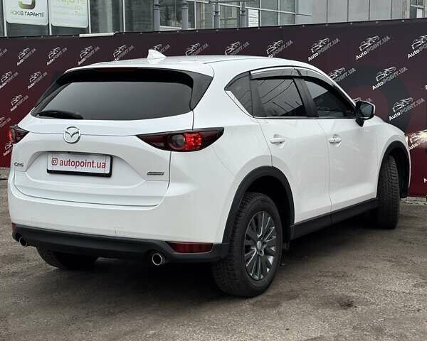 Білий Мазда СХ-5, об'ємом двигуна 2.49 л та пробігом 77 тис. км за 21000 $, фото 7 на Automoto.ua