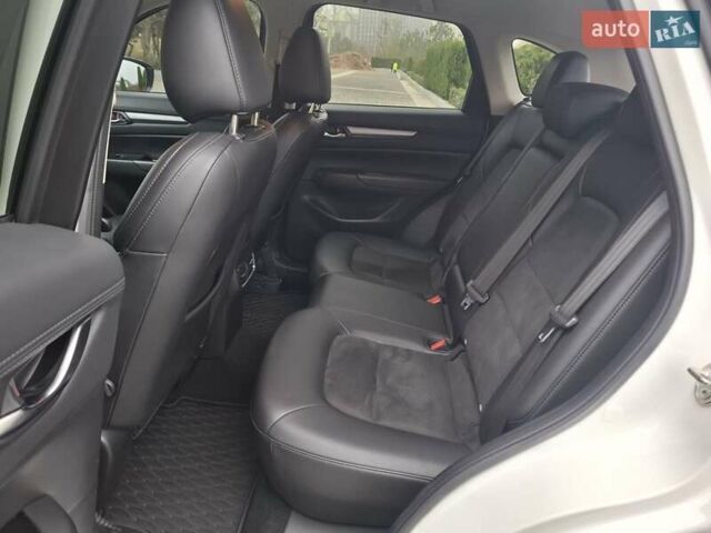 Белый Мазда СХ-5, объемом двигателя 2.5 л и пробегом 158 тыс. км за 17300 $, фото 17 на Automoto.ua