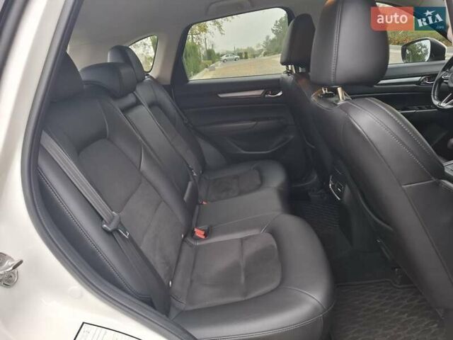 Белый Мазда СХ-5, объемом двигателя 2.5 л и пробегом 158 тыс. км за 17300 $, фото 19 на Automoto.ua