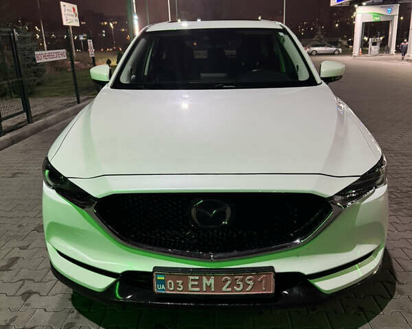 Белый Мазда СХ-5, объемом двигателя 2.49 л и пробегом 121 тыс. км за 19999 $, фото 2 на Automoto.ua