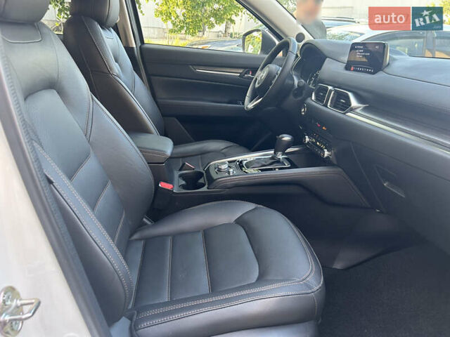 Мазда СХ-5 2019 в Днепре (Днепропетровске) на Automoto.ua Белый Мазда СХ-5, объемом двигателя 2.49 л и пробегом 53 тыс. км за 25000 $, фото 23 на Automoto.ua