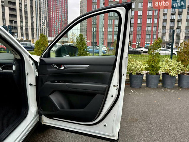 Белый Мазда СХ-5, объемом двигателя 2.5 л и пробегом 72 тыс. км за 18900 $, фото 36 на Automoto.ua