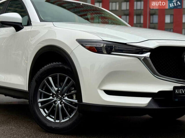 Белый Мазда СХ-5, объемом двигателя 2.5 л и пробегом 72 тыс. км за 18900 $, фото 4 на Automoto.ua