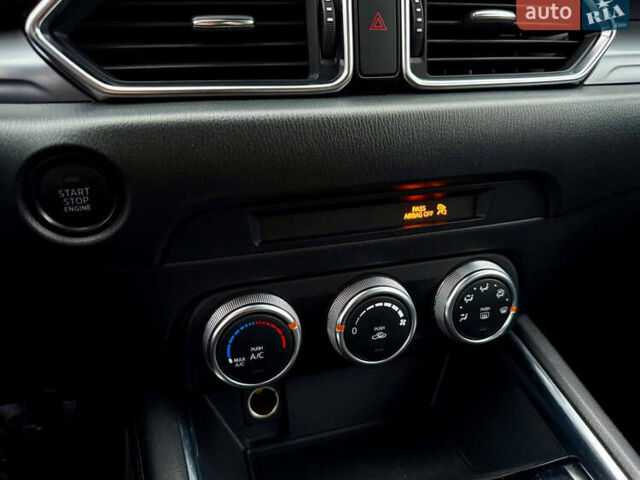 Белый Мазда СХ-5, объемом двигателя 2.5 л и пробегом 72 тыс. км за 18900 $, фото 24 на Automoto.ua