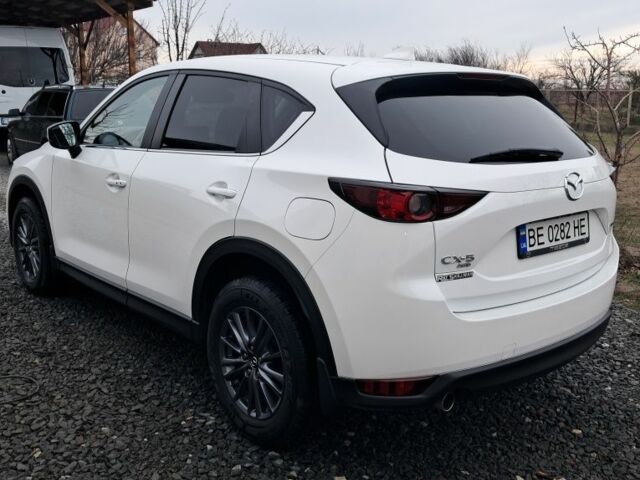 Белый Мазда СХ-5, объемом двигателя 0 л и пробегом 107 тыс. км за 22500 $, фото 3 на Automoto.ua