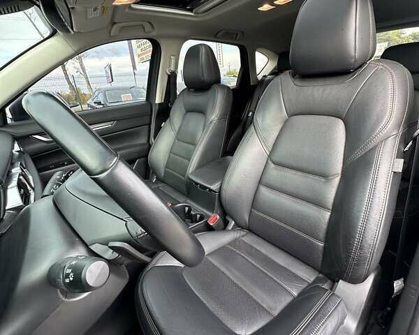 Білий Мазда СХ-5, об'ємом двигуна 2.49 л та пробігом 86 тис. км за 21800 $, фото 16 на Automoto.ua