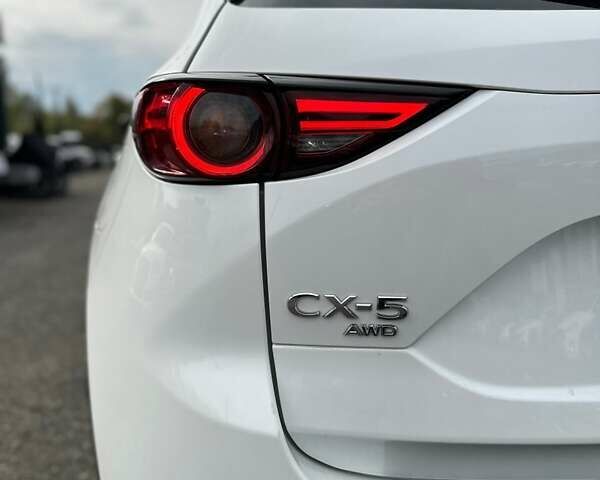 Білий Мазда СХ-5, об'ємом двигуна 2.49 л та пробігом 86 тис. км за 21800 $, фото 11 на Automoto.ua