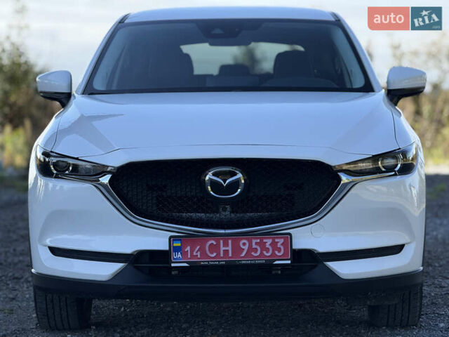 Белый Мазда СХ-5, объемом двигателя 2.5 л и пробегом 128 тыс. км за 20000 $, фото 3 на Automoto.ua