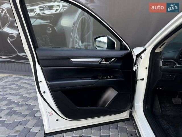 Мазда СХ-5 2020 в Львове на Automoto.ua Белый Мазда СХ-5, объемом двигателя 2.49 л и пробегом 89 тыс. км за 16900 $, фото 26 на Automoto.ua