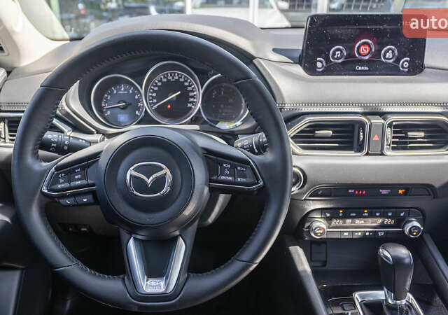 Білий Мазда СХ-5, об'ємом двигуна 2 л та пробігом 81 тис. км за 24122 $, фото 8 на Automoto.ua