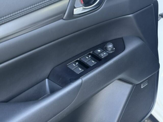 Белый Мазда СХ-5, объемом двигателя 2.5 л и пробегом 129 тыс. км за 19500 $, фото 6 на Automoto.ua